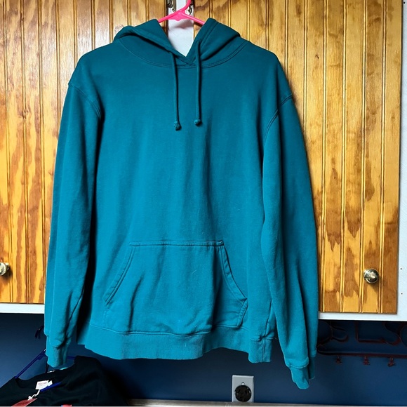 Tops - Womens hooded sweatshirt size L